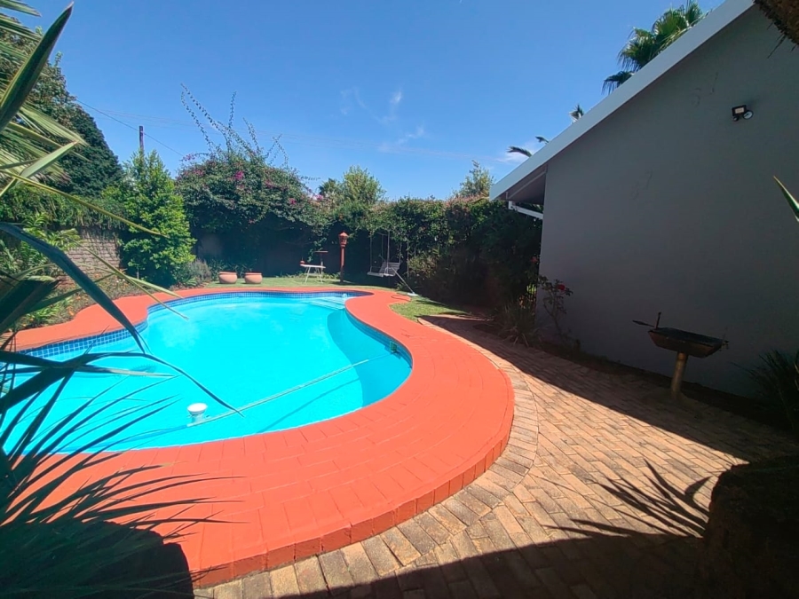 3 Bedroom Property for Sale in Greenhills Gauteng