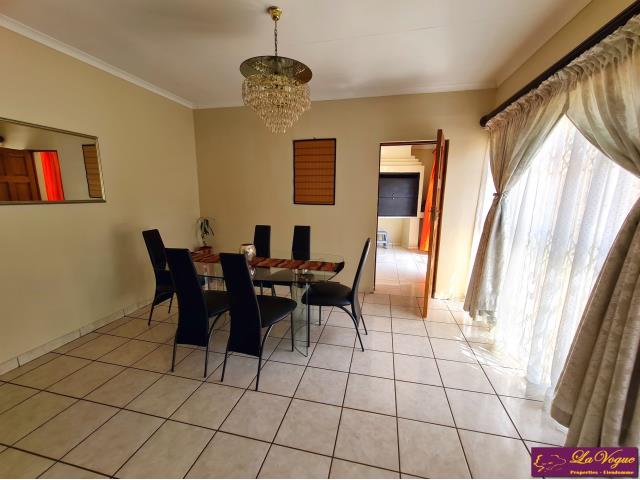 3 Bedroom Property for Sale in Waterkloof Glen Gauteng