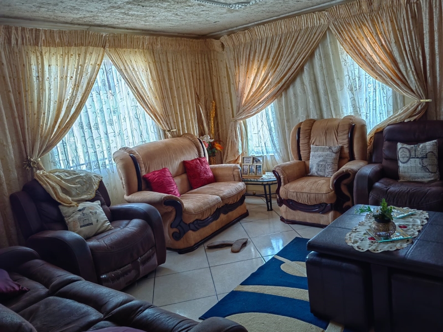 3 Bedroom Property for Sale in Kagiso Gauteng