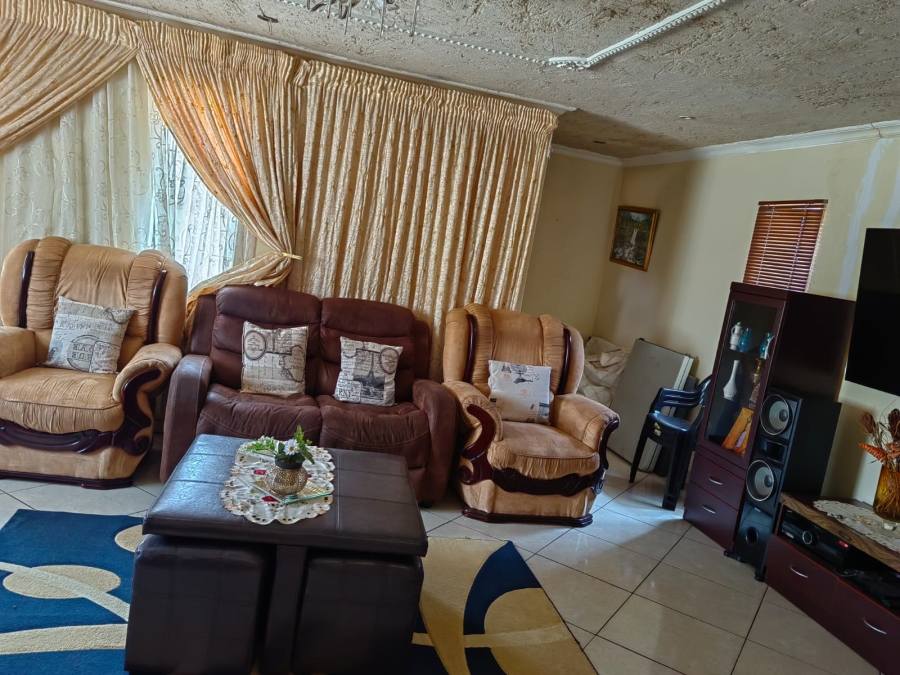 3 Bedroom Property for Sale in Kagiso Gauteng