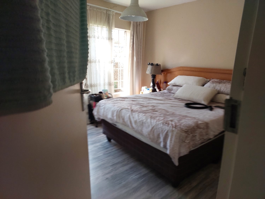 1 Bedroom Property for Sale in Amberfield Heights Gauteng