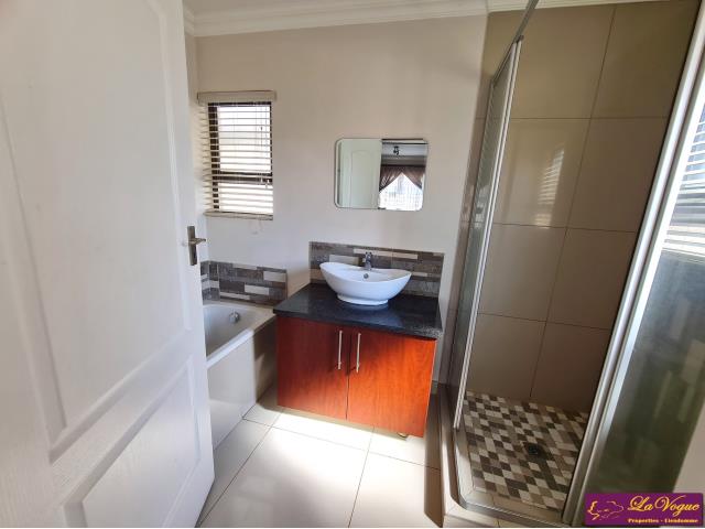 3 Bedroom Property for Sale in Olympus AH Gauteng
