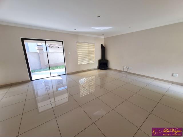 3 Bedroom Property for Sale in Olympus AH Gauteng