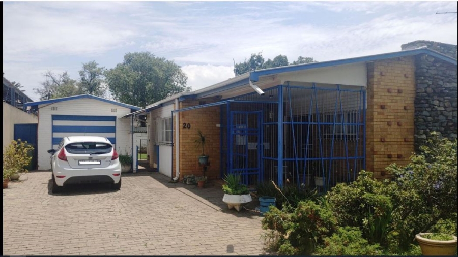 3 Bedroom Property for Sale in New Redruth Gauteng