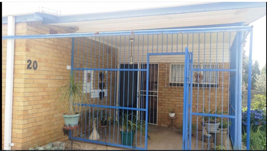 3 Bedroom Property for Sale in New Redruth Gauteng