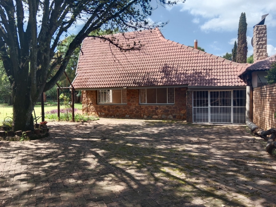 To Let 3 Bedroom Property for Rent in Haakdoornboom Gauteng