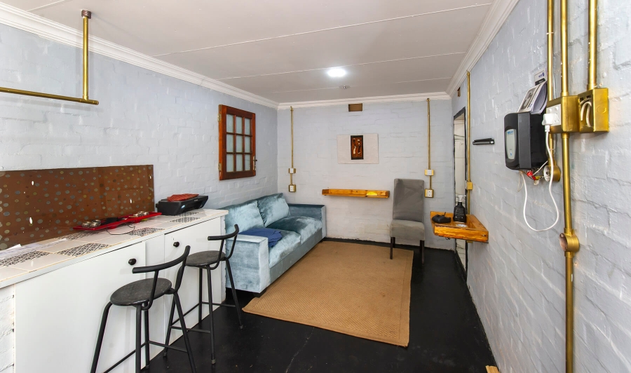 To Let 1 Bedroom Property for Rent in Observatory Gauteng