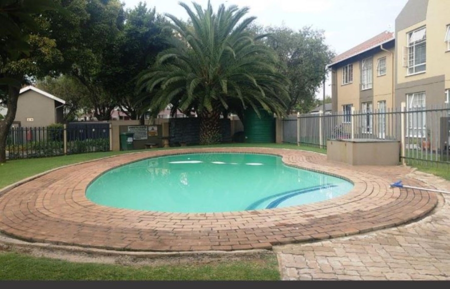 3 Bedroom Property for Sale in Verwoerdpark Gauteng