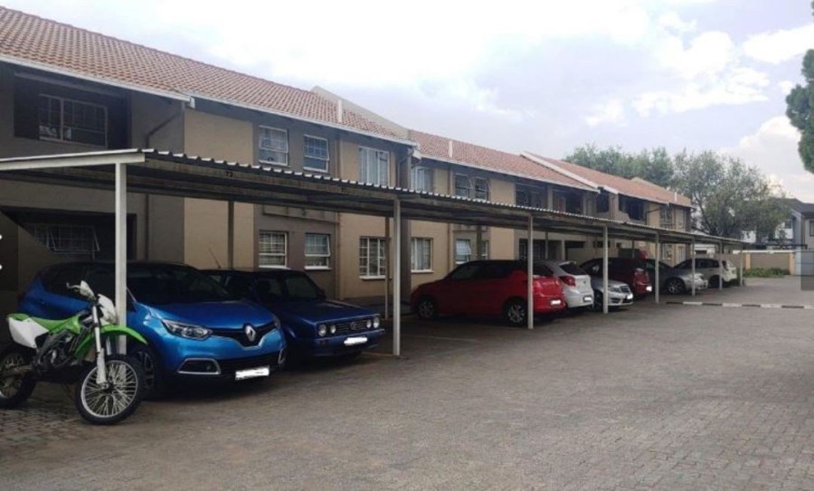 3 Bedroom Property for Sale in Verwoerdpark Gauteng