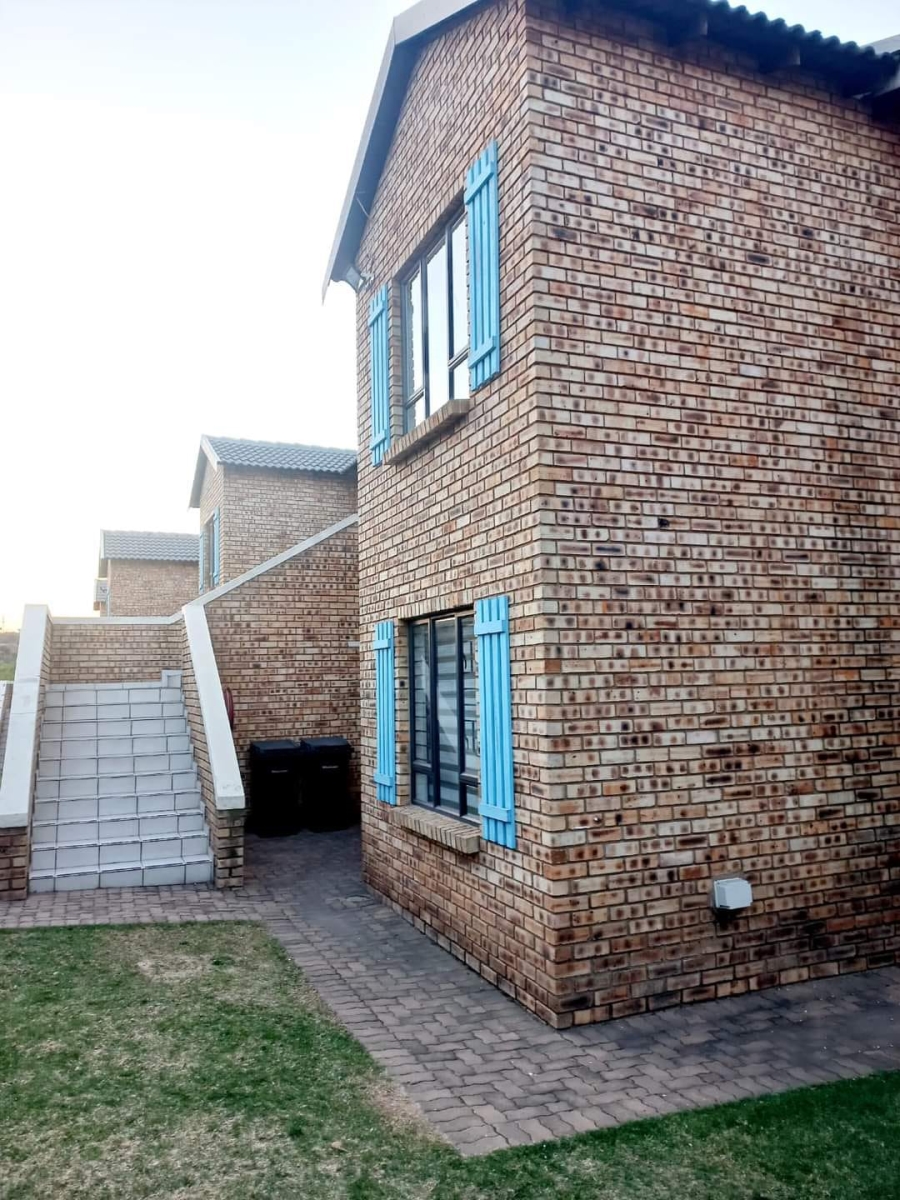 2 Bedroom Property for Sale in South Crest Gauteng