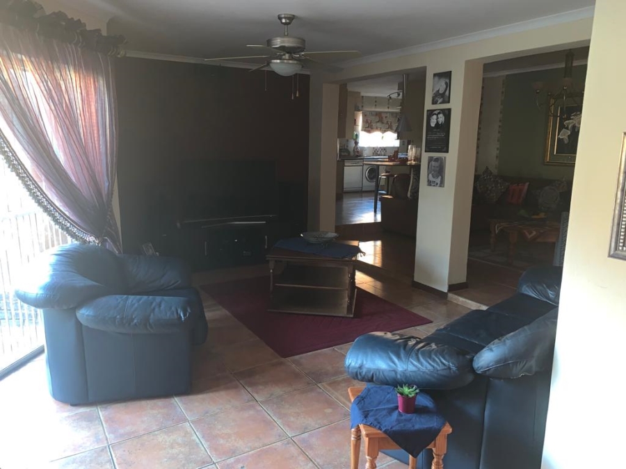 4 Bedroom Property for Sale in Greenhills Gauteng