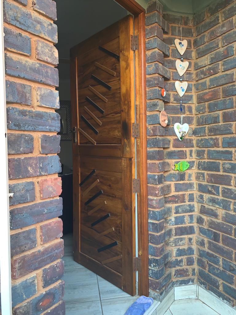 4 Bedroom Property for Sale in Greenhills Gauteng