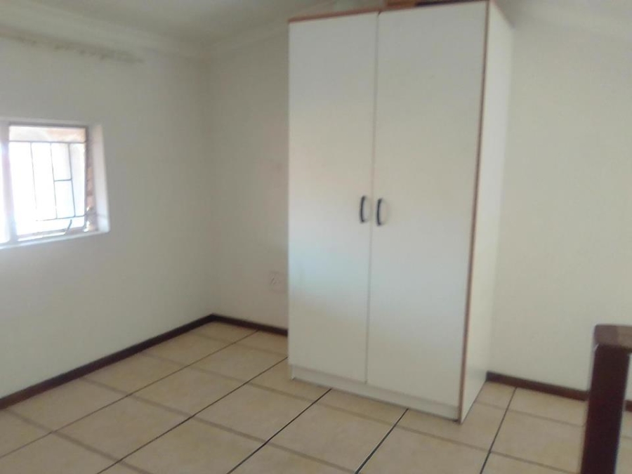 1 Bedroom Property for Sale in Kempton Park Central Gauteng