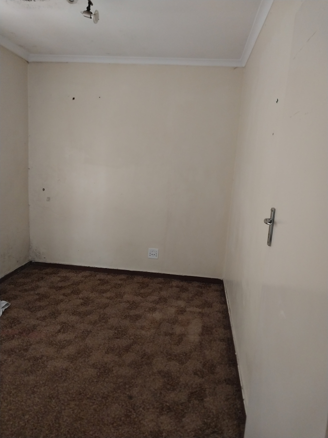 To Let 2 Bedroom Property for Rent in Regents Park Gauteng