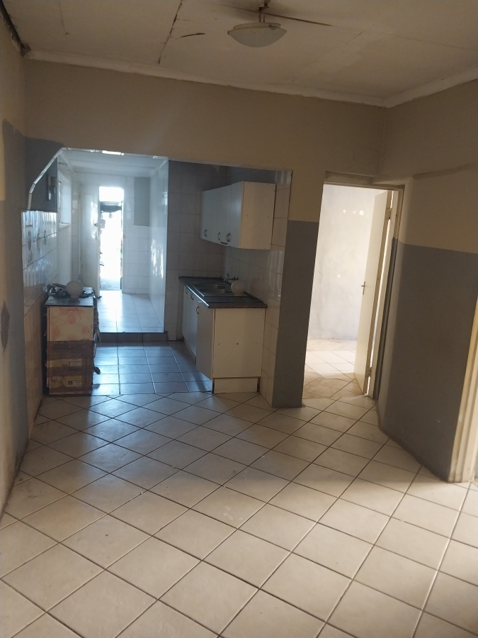 To Let 2 Bedroom Property for Rent in The Hill Gauteng