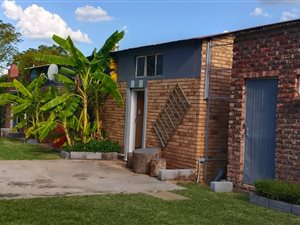 6 Bedroom Property for Sale in Oudorp Gauteng
