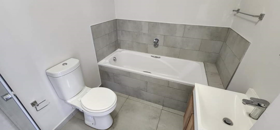 1 Bedroom Property for Sale in Shere Gauteng