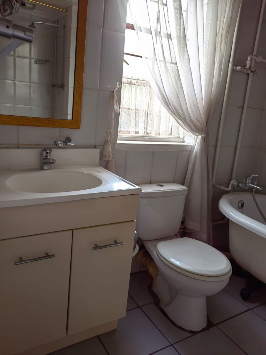 5 Bedroom Property for Sale in Randfontein Central Gauteng
