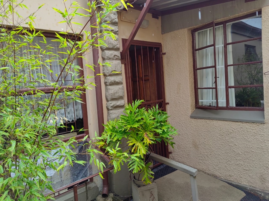 5 Bedroom Property for Sale in Randfontein Central Gauteng