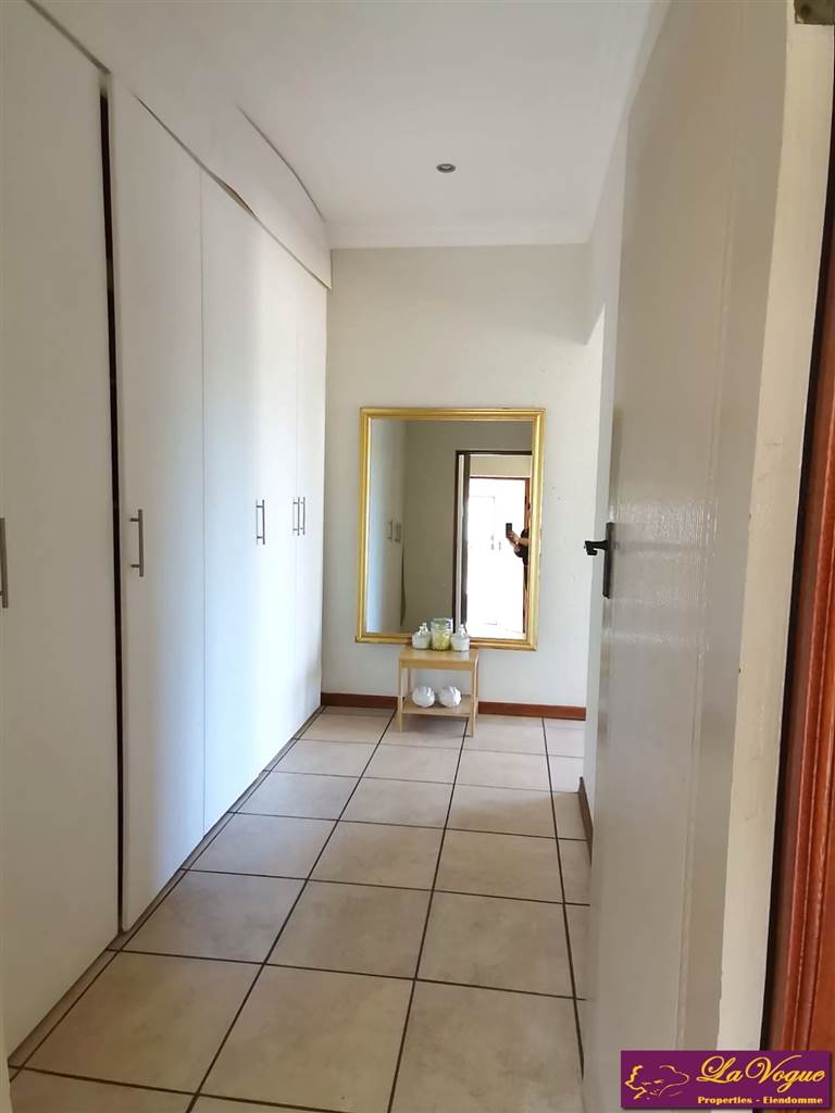 3 Bedroom Property for Sale in Olympus AH Gauteng