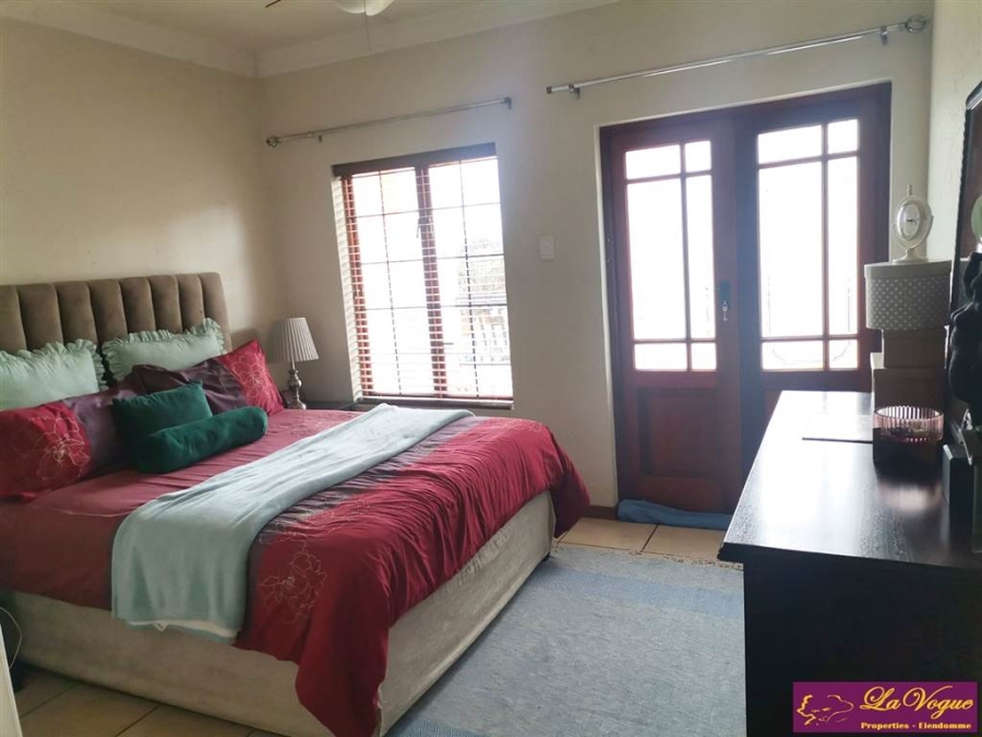 3 Bedroom Property for Sale in Olympus AH Gauteng