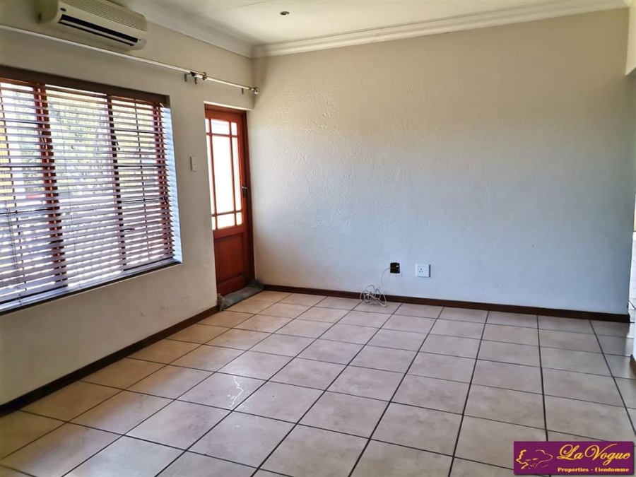 3 Bedroom Property for Sale in Olympus AH Gauteng