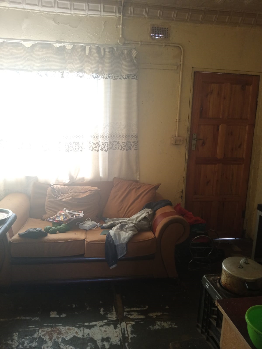 2 Bedroom Property for Sale in Orlando West Gauteng
