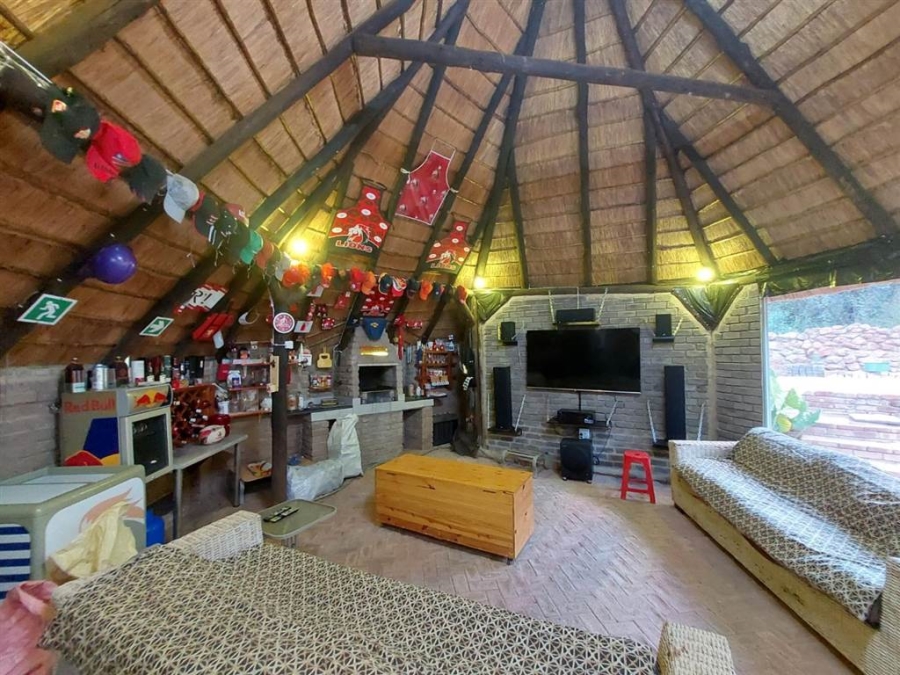 4 Bedroom Property for Sale in Oudorp Gauteng