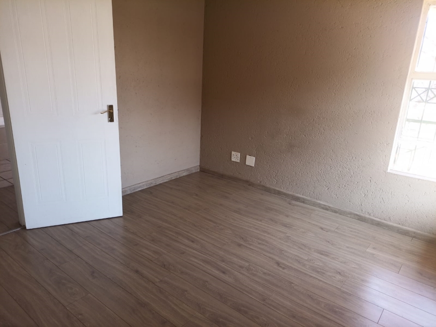 To Let 3 Bedroom Property for Rent in Alberton North Gauteng