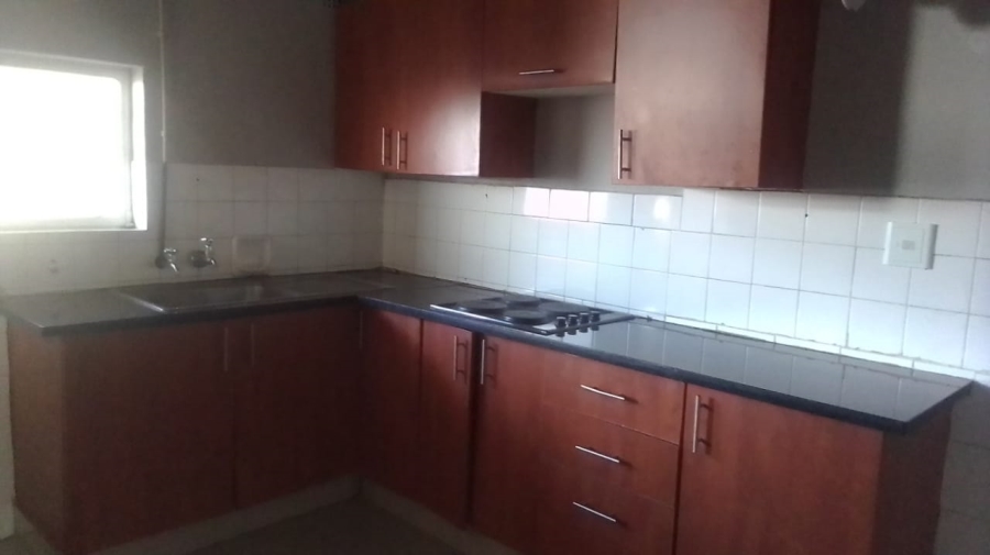 To Let 2 Bedroom Property for Rent in Bellevue Gauteng