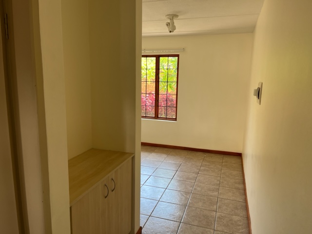 To Let 1 Bedroom Property for Rent in Montana Park Gauteng