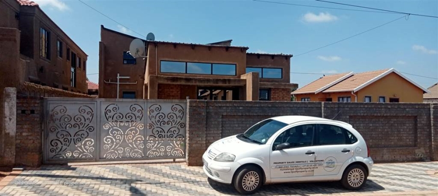 3 Bedroom Property for Sale in Protea Glen Gauteng