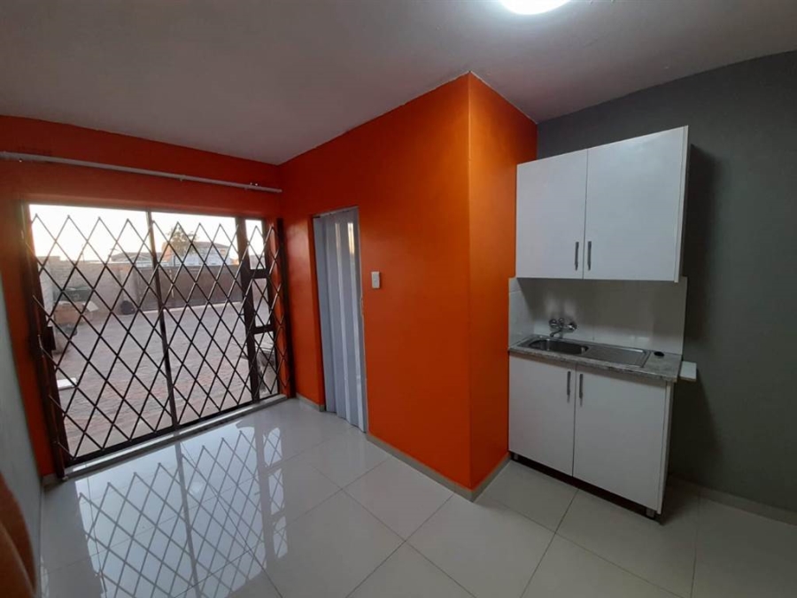 3 Bedroom Property for Sale in Protea Glen Gauteng