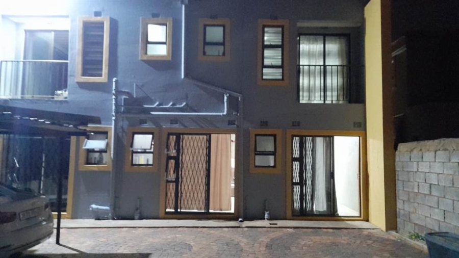 3 Bedroom Property for Sale in Protea Glen Gauteng