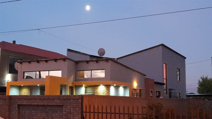 3 Bedroom Property for Sale in Protea Glen Gauteng