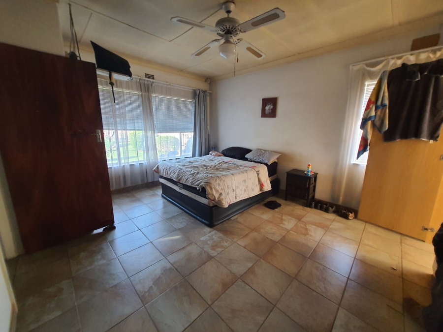 3 Bedroom Property for Sale in Kibler Park Gauteng