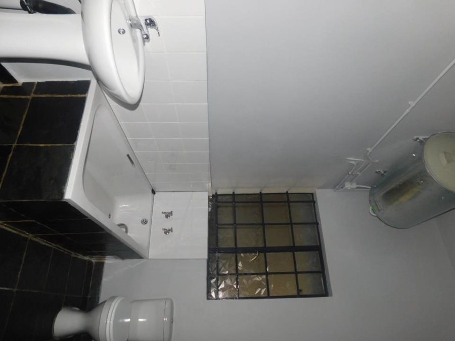 To Let 1 Bedroom Property for Rent in Springs Central Gauteng