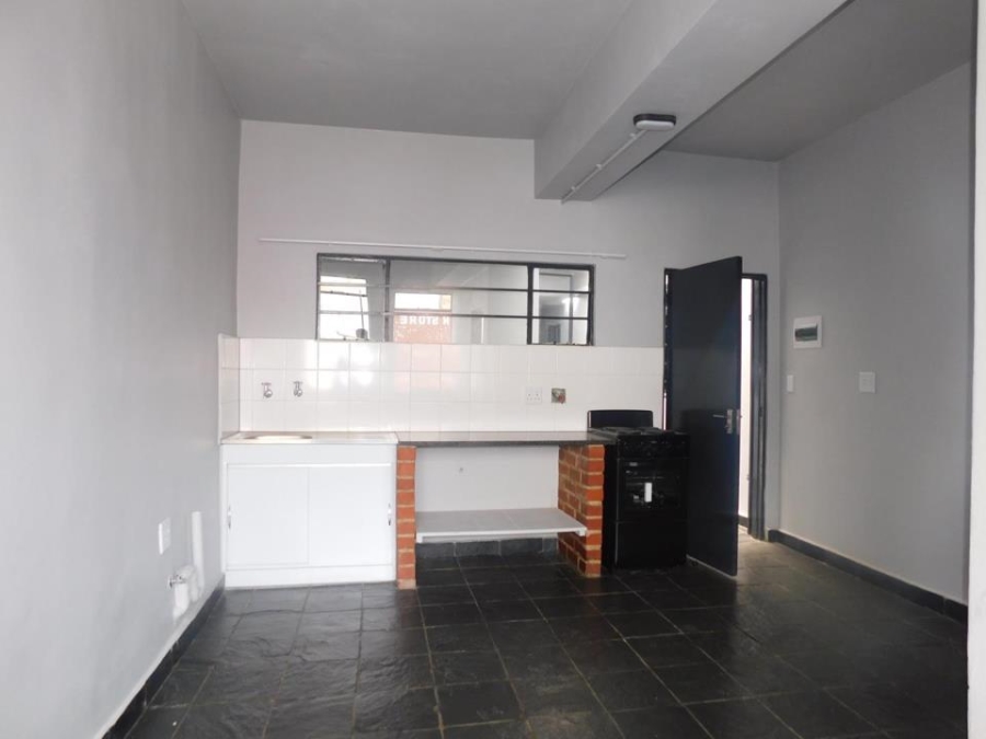 To Let 2 Bedroom Property for Rent in Springs Central Gauteng