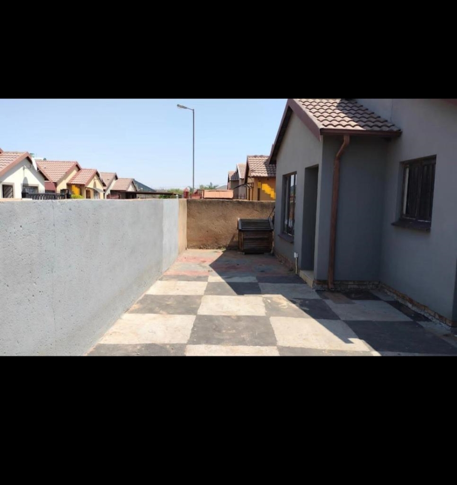 3 Bedroom Property for Sale in Soshanguve VV Gauteng