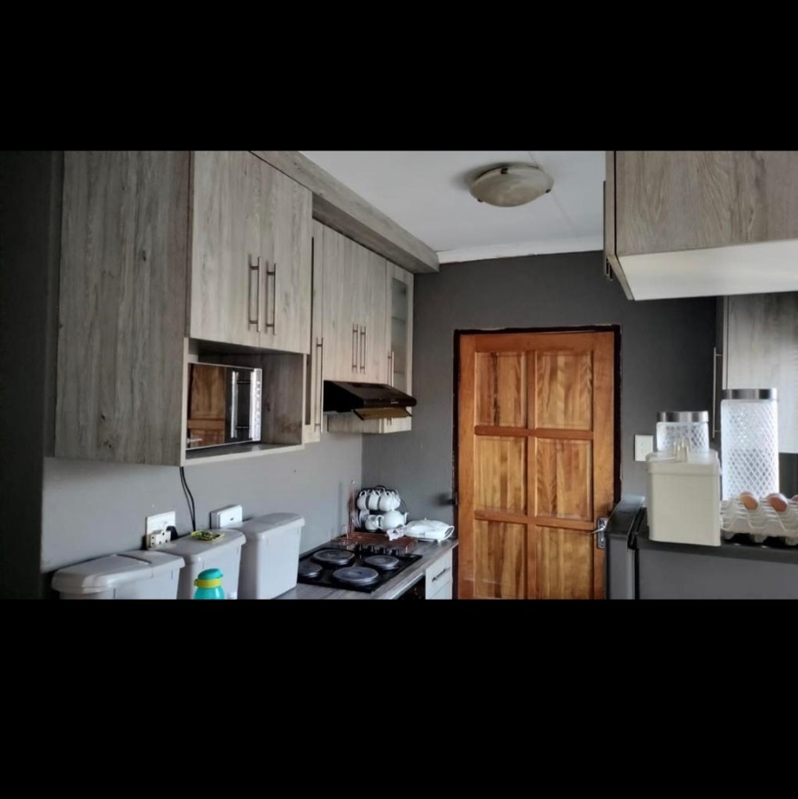 3 Bedroom Property for Sale in Soshanguve VV Gauteng