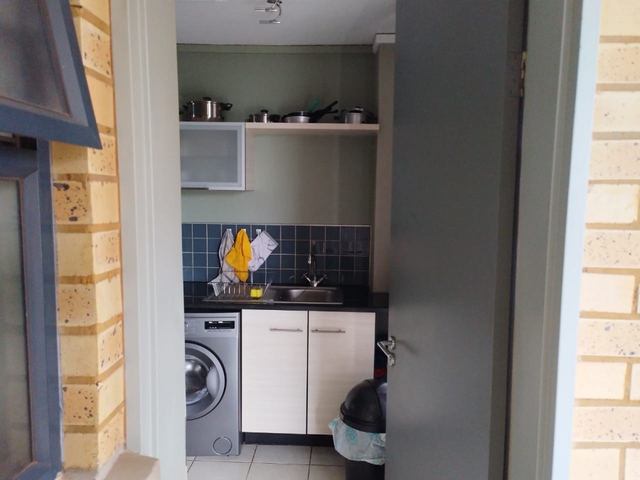 1 Bedroom Property for Sale in Lynnwood Glen Gauteng