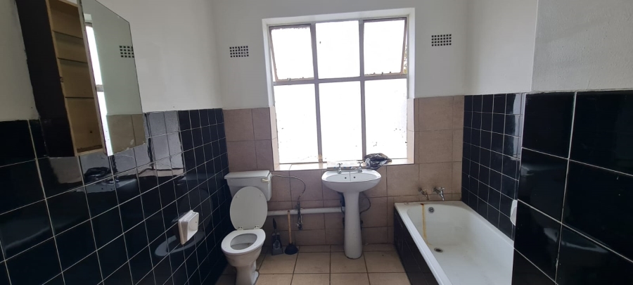 2 Bedroom Property for Sale in Rosettenville Gauteng