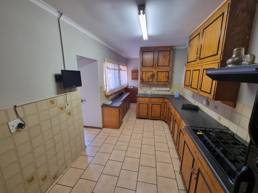 3 Bedroom Property for Sale in Helikonpark Gauteng