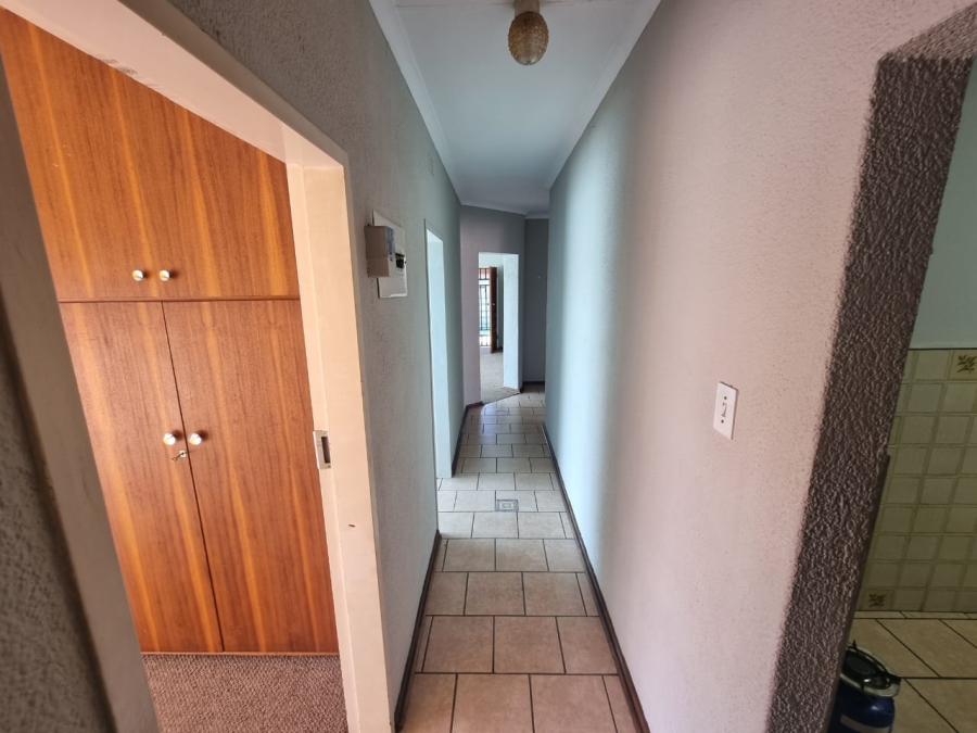 3 Bedroom Property for Sale in Helikonpark Gauteng