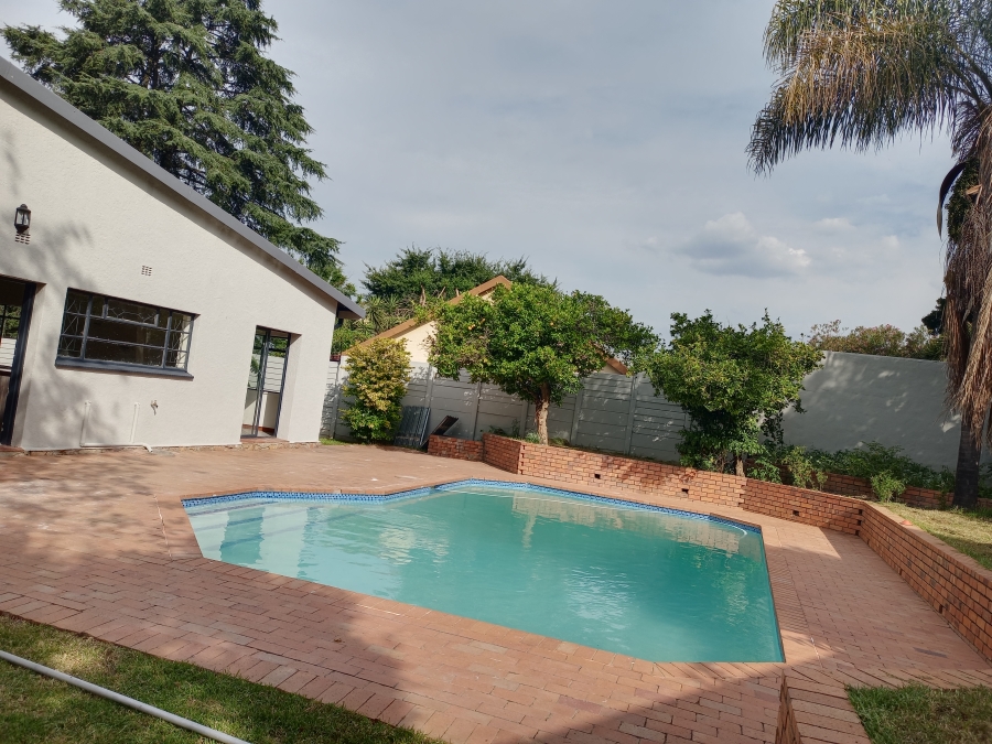 4 Bedroom Property for Sale in Blairgowrie Gauteng