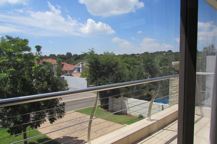 5 Bedroom Property for Sale in The Wilds Gauteng