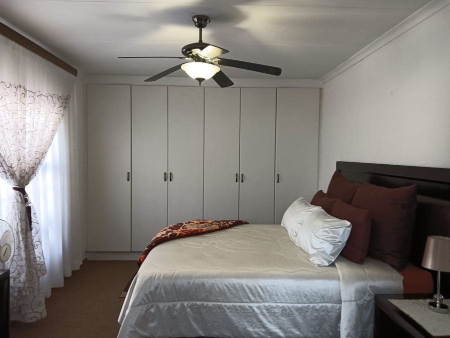 3 Bedroom Property for Sale in Greenhills Gauteng