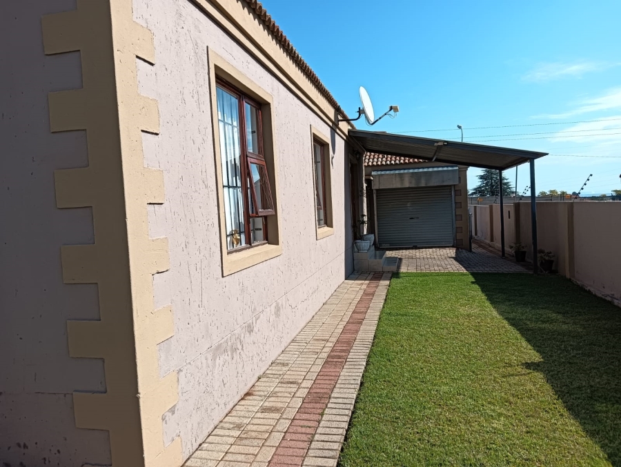 3 Bedroom Property for Sale in Greenhills Gauteng