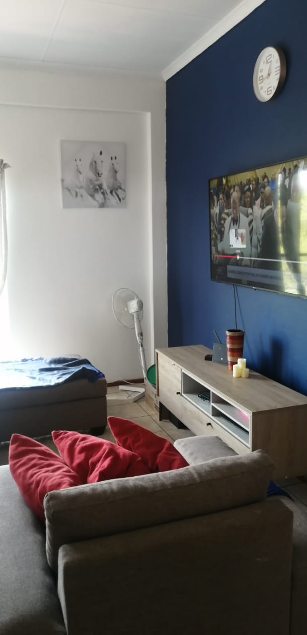1 Bedroom Property for Sale in Sunnyside Gauteng
