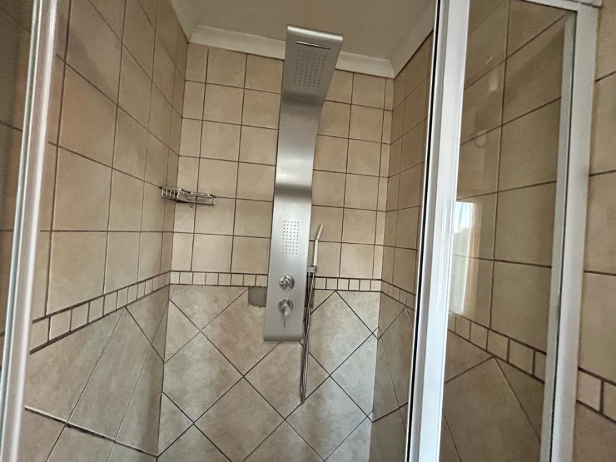 To Let 2 Bedroom Property for Rent in Silver Lakes Gauteng